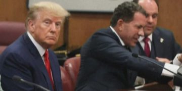 Donald Trump denuncia ‘caza de brujas’ y ‘farsa’ en su comparecencia por fraude