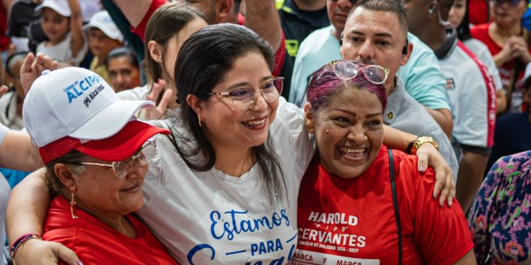 Contundente apoyo de la dirigencia política fortalece proceso de la médico Alcira Sandoval