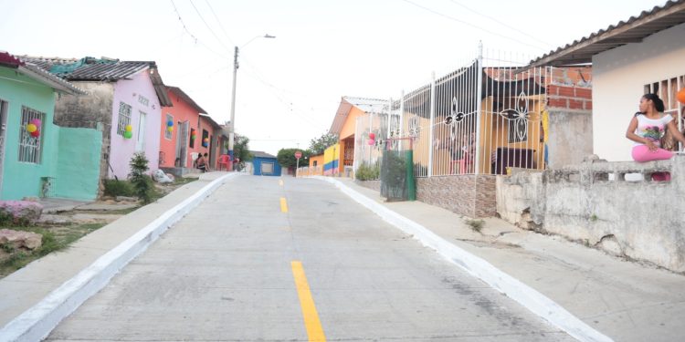 En Carrizal, habitantes arrojan vidrios a las calles para evitar enfrentamientos en tiempos de lluvia