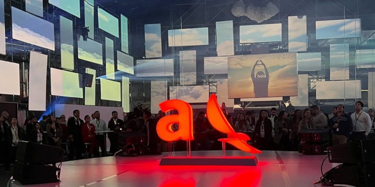 Avianca presentó su nueva imagen