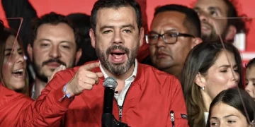 Carlos Fernando Galán propone dejar la polémica del Metro a Petro