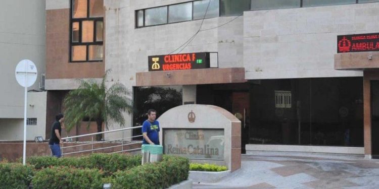 Joven permanece en UCI tras ser brutalmente golpeado en medio de un atraco en Soledad