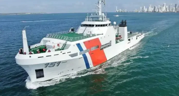 Buque ARC “Simón Bolívar” llegó al Gran Malecón y abrirá sus puertas a la ciudadanía