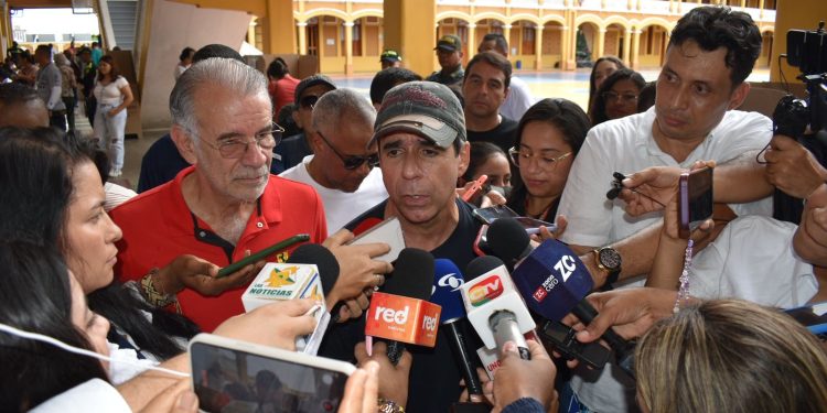 “Esperamos recibir de 300.000 a 400.000 votos en el cierre de la jornada electoral”, Alejandro Char