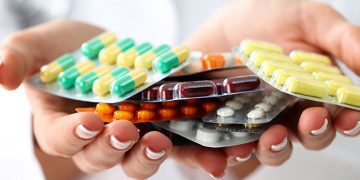 Farmacéuticas piden revisar desabastecimiento de medicamentos