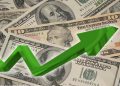 Trepada alarmante del dólar en 10 días: Supera los $4.400 con un aumento de más de $300. Descubra las causas