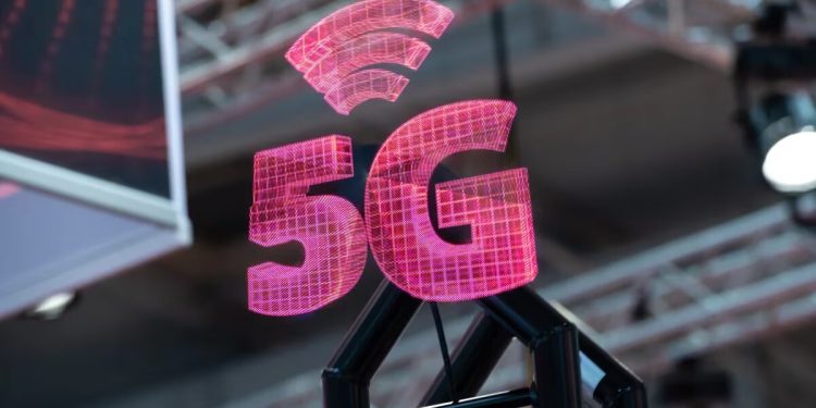 Movistar y Tigo presentaron propuesta conjunta para utilizar la tecnología 5G