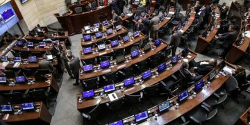 Este martes: Se reactiva la discusión de la reforma a la salud en la Cámara de Representantes