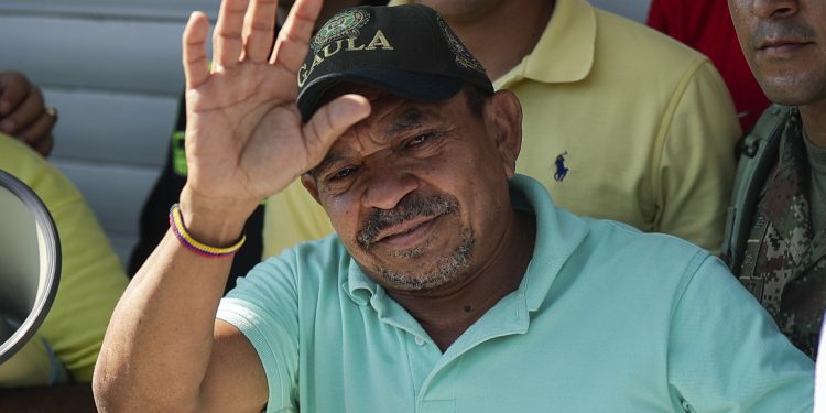 Padre de Luis Díaz recibe terapia tras caída de la moto que sufrió con secuestradores