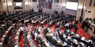Gobierno sigue buscando consenso en La U para avanzar con reforma a la salud