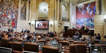 Proyecto de ampliación a cinco años del periodo de presidente y alcaldes genera debate en el Congreso