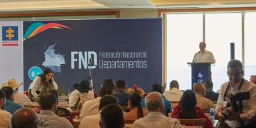 Fiscal General propone un plebiscito para decidir sobre procesos de paz con grupos delictivos