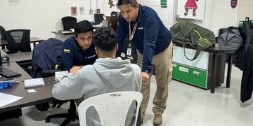Dos ciudadanos británicos expulsados por amenaza de bomba en el aeropuerto El Dorado