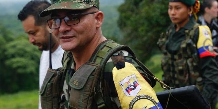 Gobierno anuncia que reanuda diálogos de paz con disidencias de ‘Iván Mordisco’