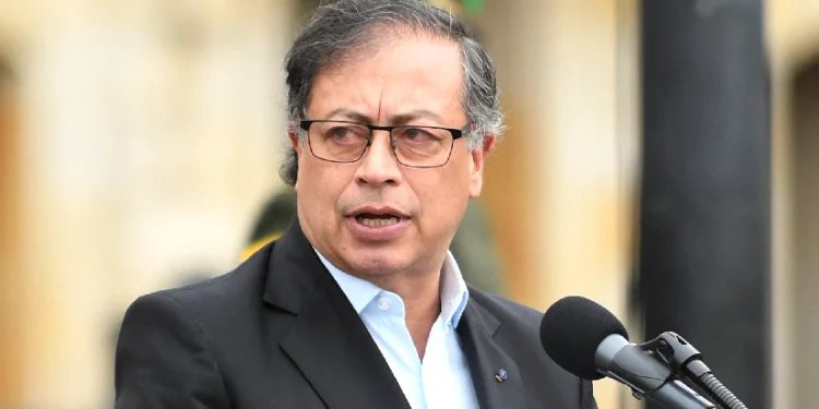 Gustavo Petro expresa su preocupación por la seguridad del padre de ‘Lucho’ Díaz