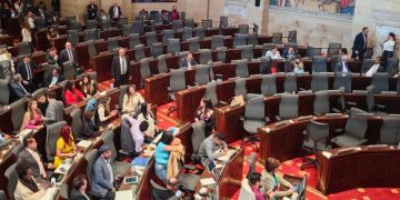 En cuidados intensivos la reforma a la salud en plenaria de Cámara
