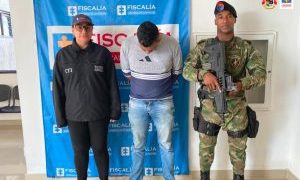 A la cárcel hombre que se hacía pasar como integrante de la columna móvil Adán Izquierdo para presuntamente extorsionar a un docente en Tuluá, Valle del Cauca