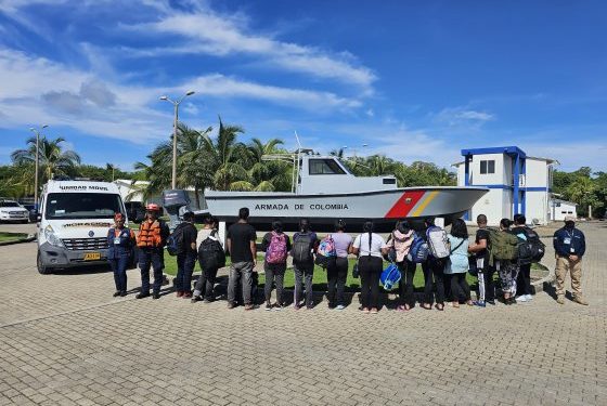 Armada de Colombia rescata 55 migrantes en San Andrés