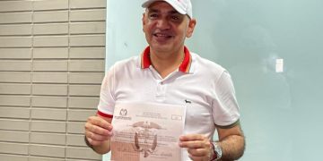 Pinedo insistirá en reconteo total de votos a pesar de tener credencial como alcalde de Santa Marta 