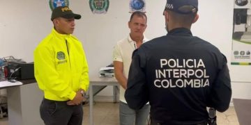 “Ellos se quedan con el dinero mientras los colombianos se matan entre sí”: Petro tras captura de capo italiano