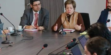 “Bajar tasa de interés”: la petición de la mesa de concertación del salario mínimo al Banco de la República