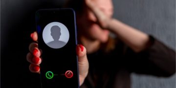 Devolver llamadas a números desconocidos: alertan sobre estafa llamada ‘Wangiri’
