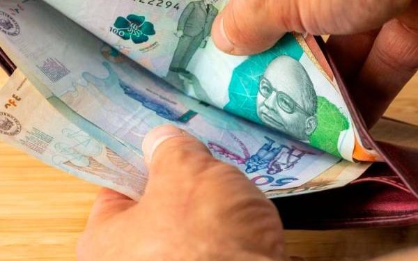 Perspectivas divididas sobre el aumento del salario mínimo: ¿Hasta $1.500.000 en 2027?