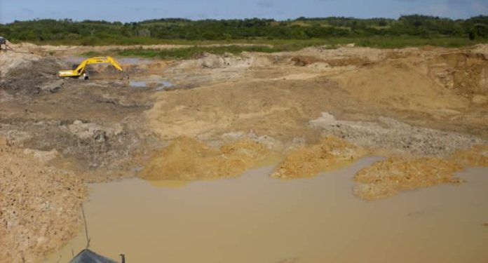 Procuraduría advierte ineficiencia y poca evidencia de las acciones de Minambiente para combatir minería ilegal