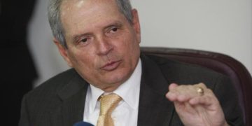 Murió a los 81 años Hernán Martínez Torres, exministro de Minas del Gobierno Uribe