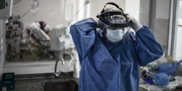 INS prende alarmas por aumento de casos de variantes de Covid-19