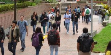 Oportunidades educativas: becas y descuentos en las mejores universidades de Colombia