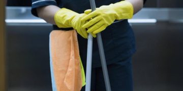 Corte Constitucional aprueba reducción de jornada laboral para empleadas domésticas internas en Colombia