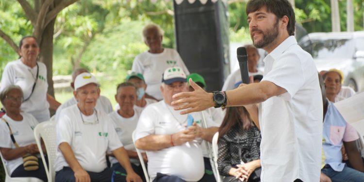 Alcalde Pumarejo, reconocido como líder mundial en creación de ciudades justas y sostenibles