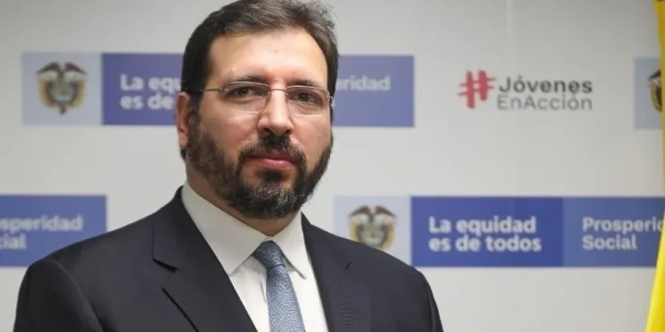 Imputan cargos al exsubdirector de Proyectos del DPS, por direccionar 28 contratos.  No aceptó los cargos