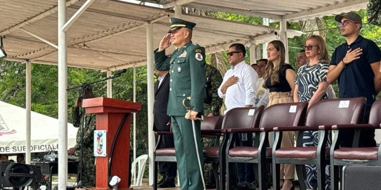 Coronel Manuel Enrique Zafra asume el liderazgo como nuevo Director de la Escuela Militar de Suboficiales del Ejército Nacional