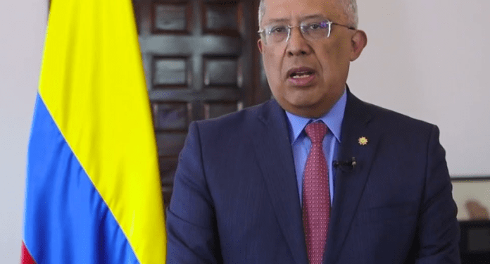Gobierno niega crisis migratoria en El Dorado y defiende a Francia Márquez