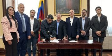 Partido Conservador radicó proyecto de ley en el Senado para derogar decreto de dosis mínima
