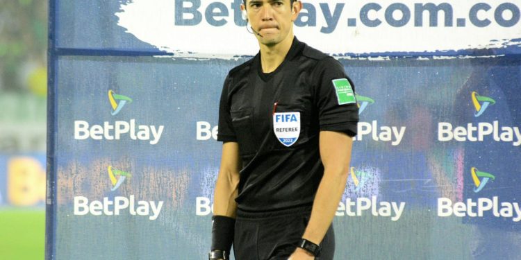 Andrés Rojas será el árbitro para el partido Junior vs Medellín en la final del FPC
