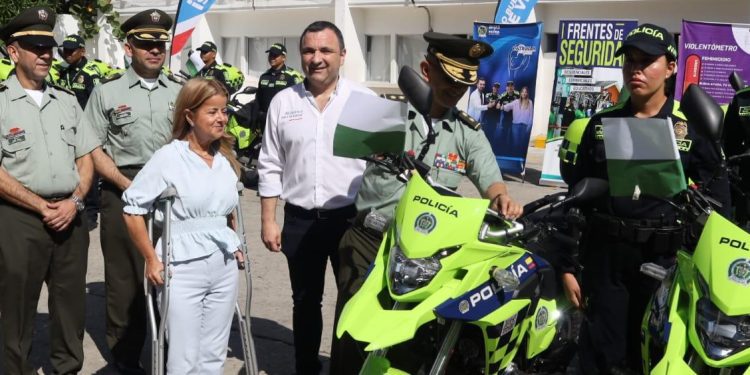 Gobernación entregó 81 motocicletas a la Policía, 51 motocicletas a la Policía Metropolitana y 30 a la Policía Departamental
