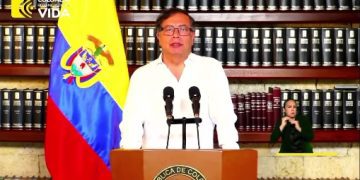 Petro hizo balance del primer año de gobierno, «aciertos y desaciertos»
