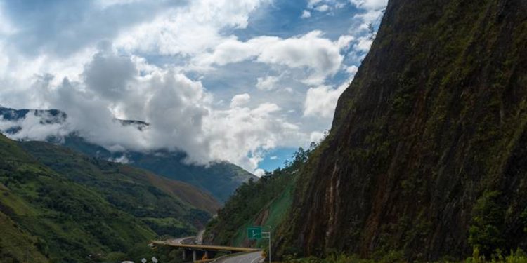 Hasta por tres meses podría estar cerrada la vía al Llano: Secretaría de Movilidad