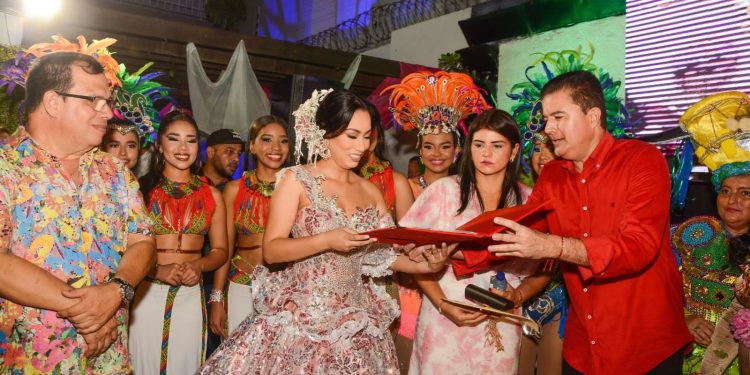 María Victoria Vargas inicia su mandato carnavalero en Soledad