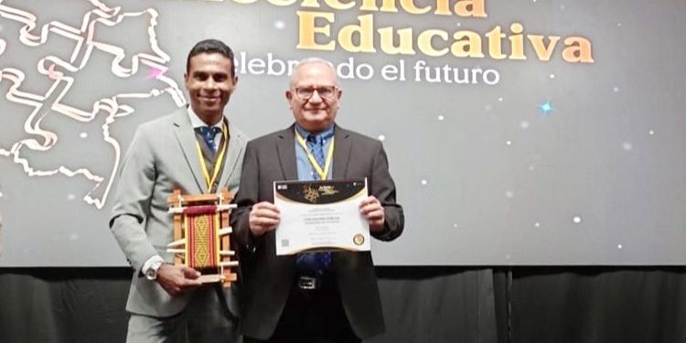 Programas de Economía y Contaduría Pública recibieron orden ‘Manuel Zapata Olivella’ por parte del Ministerio de Educación