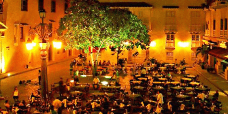 Turista pagó más de 22 millones de pesos por un paseo en coche en el centro de Cartagena