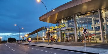 ICBF ubicó a familiares de niños africanos abandonados en Aeropuerto El Dorado