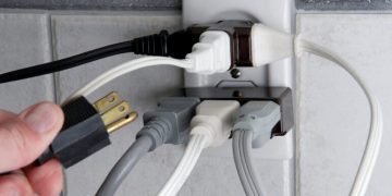 Air-e hace llamado a conectarse de manera segura y legal en Navidad