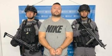 Exmilitar John Leo Rocha es enviado a prisión por amenazar a vecinos: Audios reveladores clave en decisión judicial