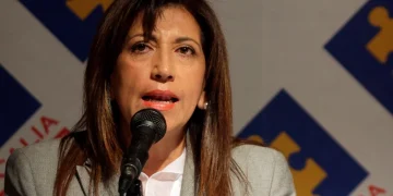 Investigación en curso: Martha Lucía Zamora podría ser citada por la Fiscalía por la licitación de pasaportes