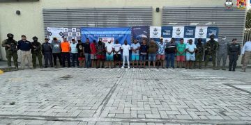Procuraduría asumirá investigación contra cinco marinos por presunto tráfico de migrantes