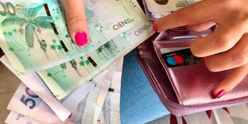 Informe de mercado laboral en Colombia revela desafíos y oportunidades en el debate del salario mínimo